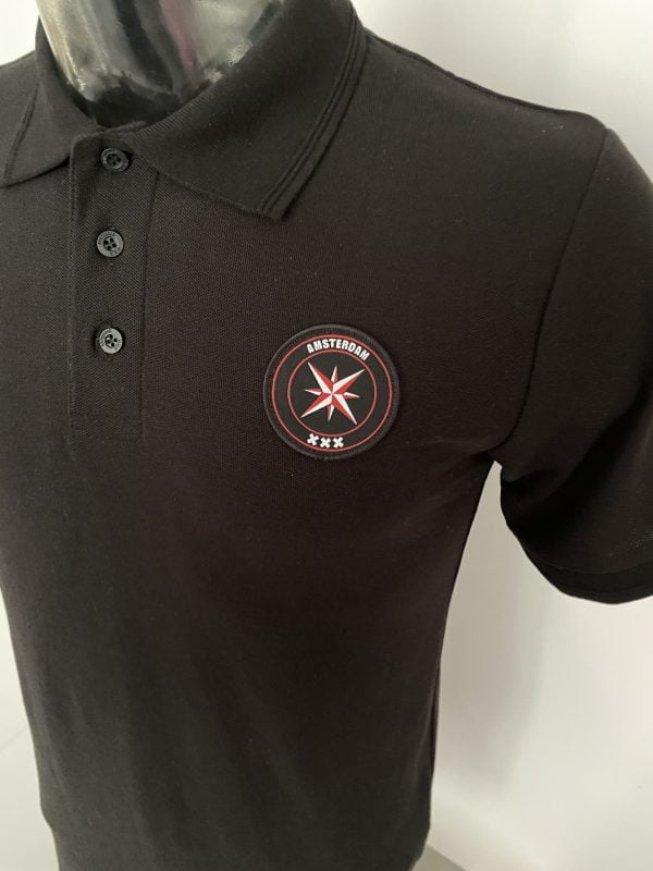 Polo Zwart Amca logo