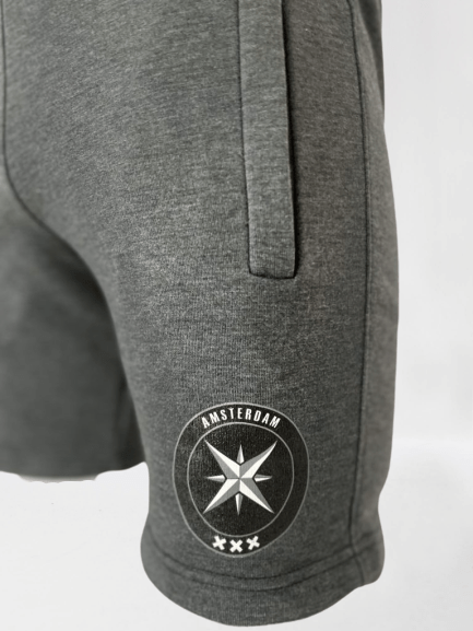 Short jogging Donker Grijs colour on colour logo