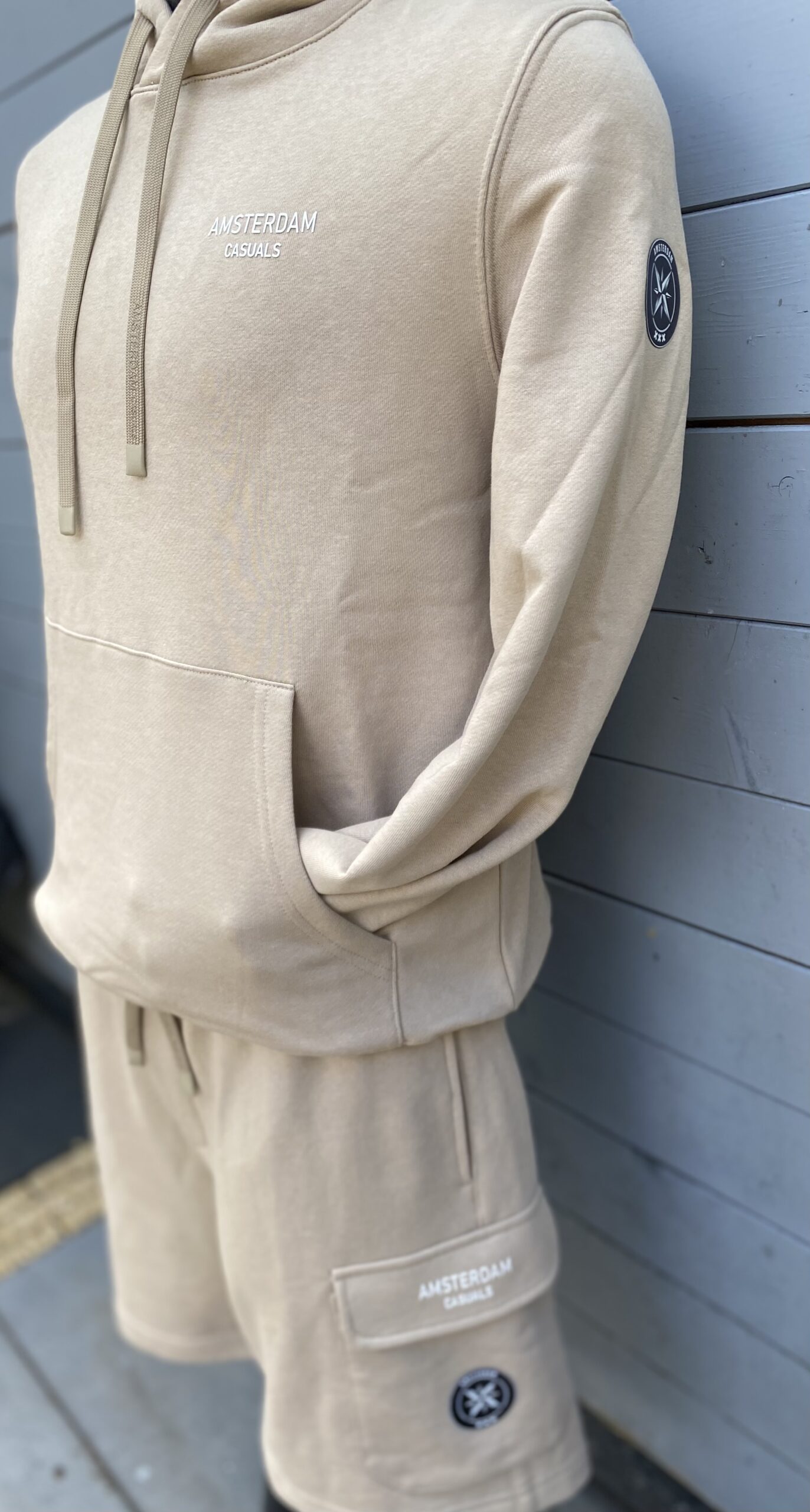 Casual short brown